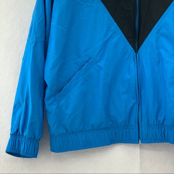 Vintage TAIL Windbreaker Large - Picture 3 of 12